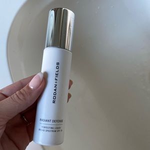 Rodan and Field Radiant Defense Foundation (Golden/4)